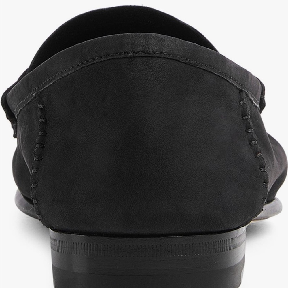 Gucci Black Leather Loafers with Silver Detail - Picture 5 of 7